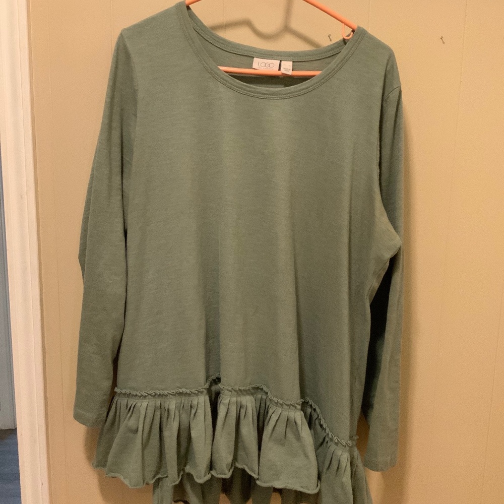 LOGO by Lori Goldstein